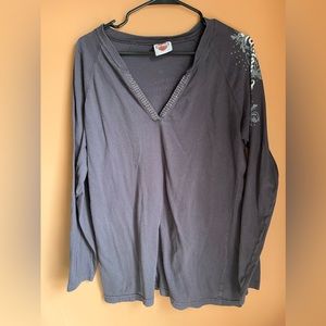 Harley Davidson womans top XL (better fit for L)